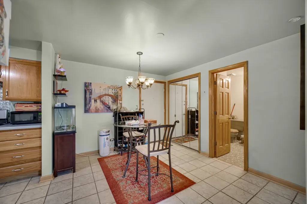 2325 North Neva Avenue Chicago IL 60707