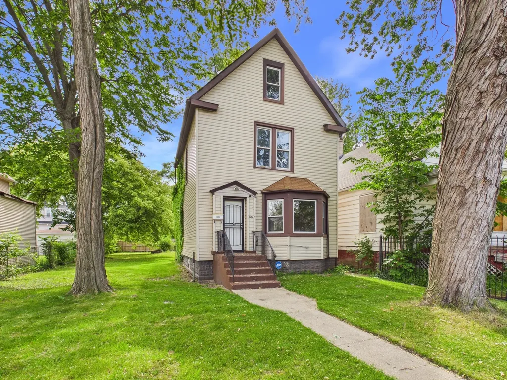 12047 South Michigan Avenue Chicago IL 60628