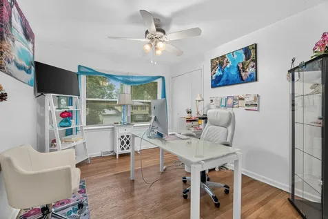 812 Elm Street Flossmoor IL 60422