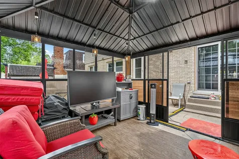 812 Elm Street Flossmoor IL 60422