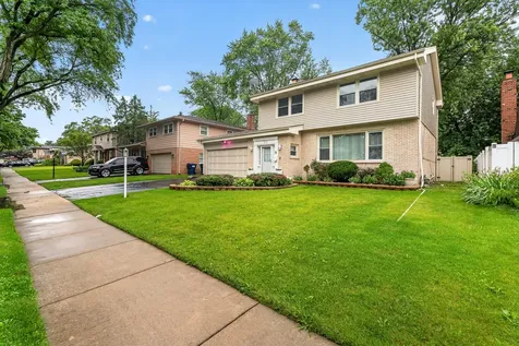 812 Elm Street Flossmoor IL 60422