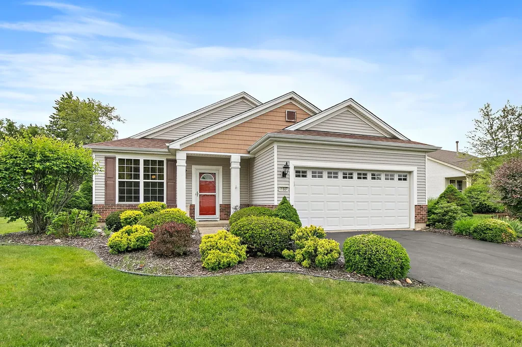11507 Stonewater Crossing Huntley IL 60142