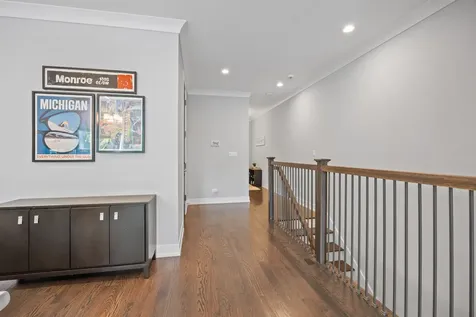 2743 North Ashland Avenue Chicago IL 60614