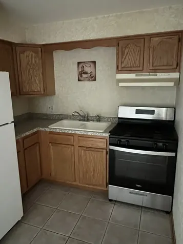 8739 Roberts Road Hickory Hills IL 60457