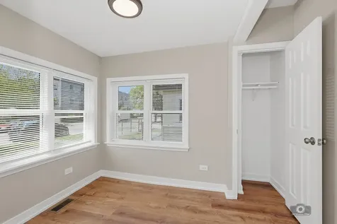 8721 South Constance Avenue Chicago IL 60617