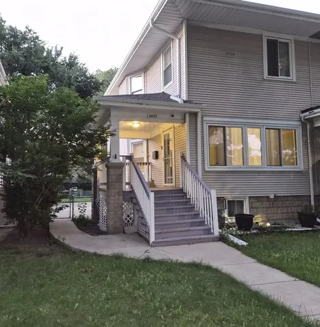 6437 33RD Street Berwyn IL 60402