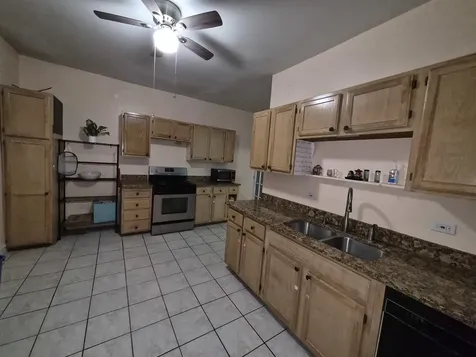 6437 33RD Street Berwyn IL 60402