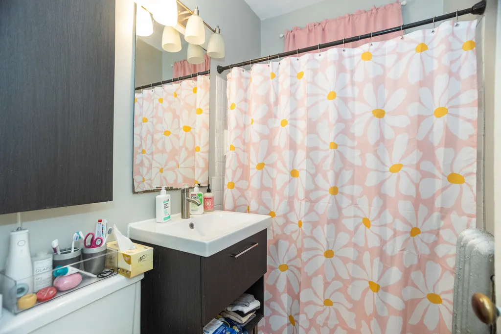 5457 South Ingleside Avenue Chicago IL 60615