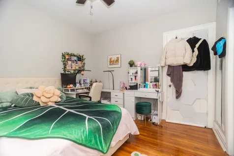 5457 South Ingleside Avenue Chicago IL 60615