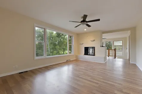 8717 Gardner Road Fox River Grove IL 60021