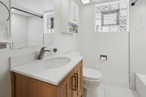 4912 West Berteau Avenue Chicago IL 60641