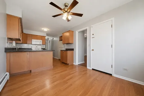 4912 West Berteau Avenue Chicago IL 60641