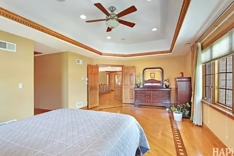 4842 North Vine Avenue Norridge IL 60706