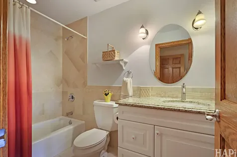 4842 North Vine Avenue Norridge IL 60706