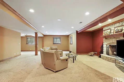 4842 North Vine Avenue Norridge IL 60706