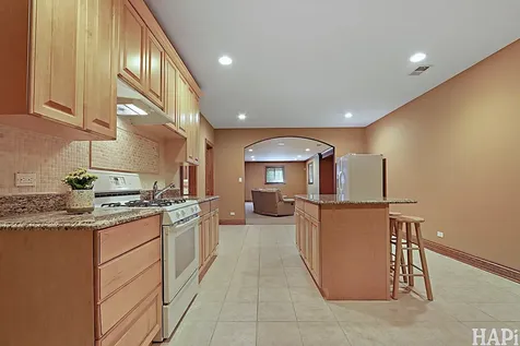 4842 North Vine Avenue Norridge IL 60706