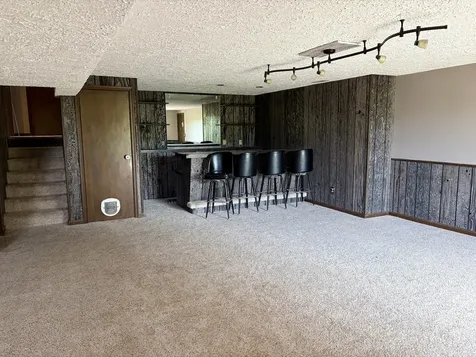 8819 Oak Drive Clinton IL 61727