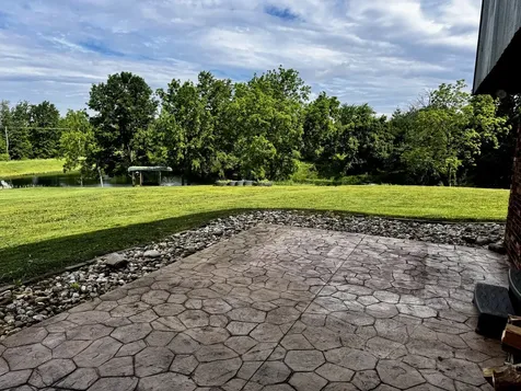 8819 Oak Drive Clinton IL 61727