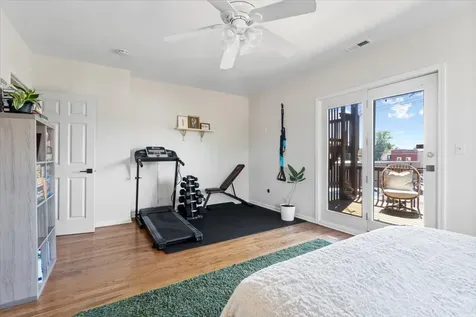 4232 North Harding Avenue Chicago IL 60618