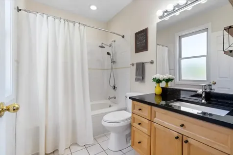 4232 North Harding Avenue Chicago IL 60618