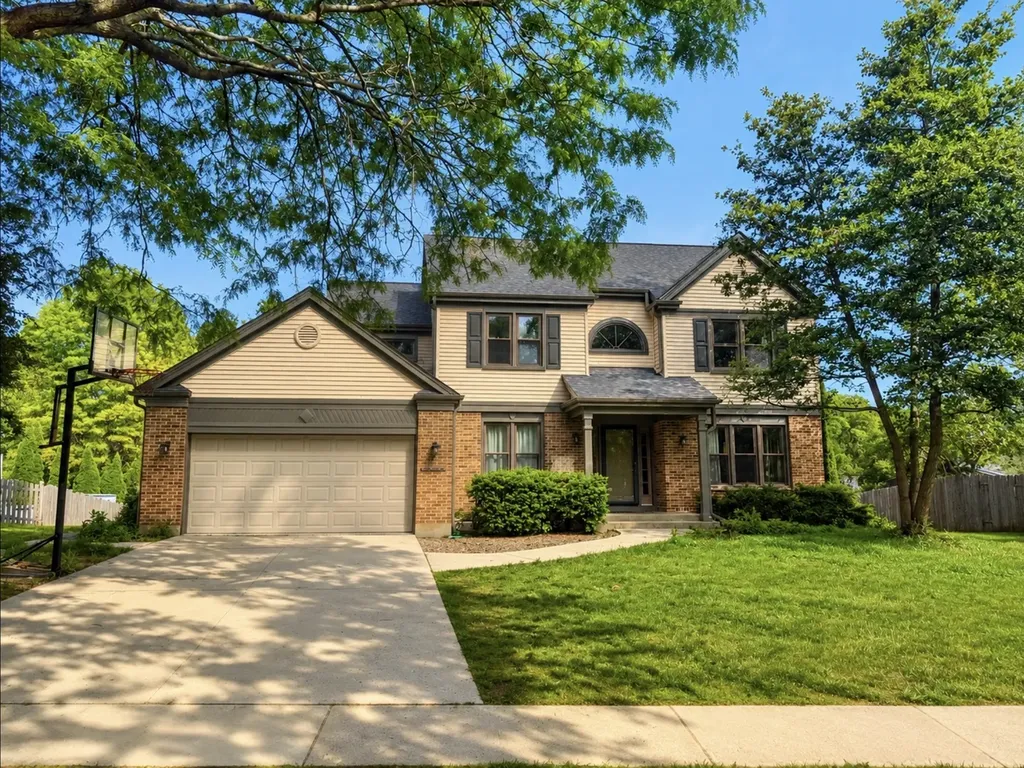 201 Conestoga Trail Cary IL 60013