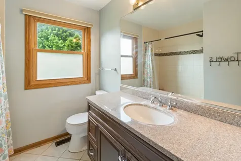 201 Conestoga Trail Cary IL 60013