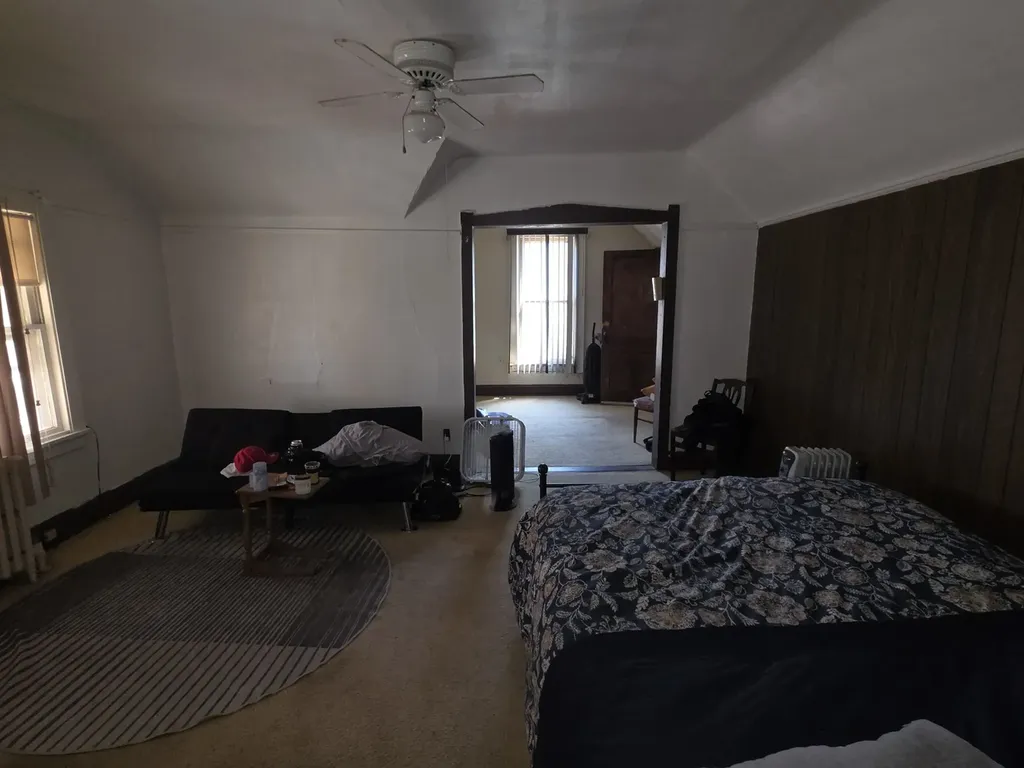 5948 West Walton Street Chicago IL 60651