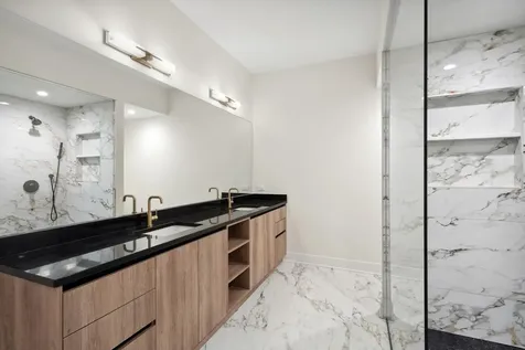232 South Green Street Chicago IL 60607