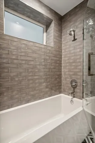 232 South Green Street Chicago IL 60607