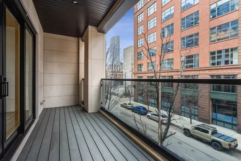 232 South Green Street Chicago IL 60607