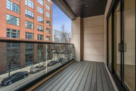 232 South Green Street Chicago IL 60607