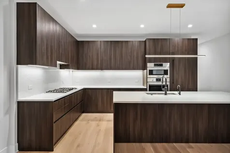 232 South Green Street Chicago IL 60607