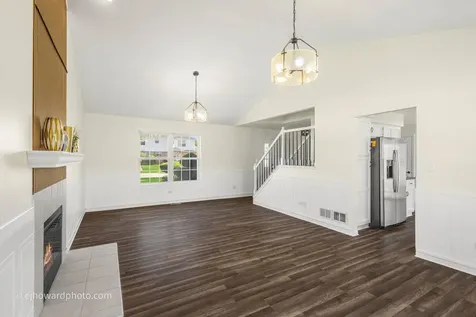 4606 Newberry Avenue Oak Forest IL 60452