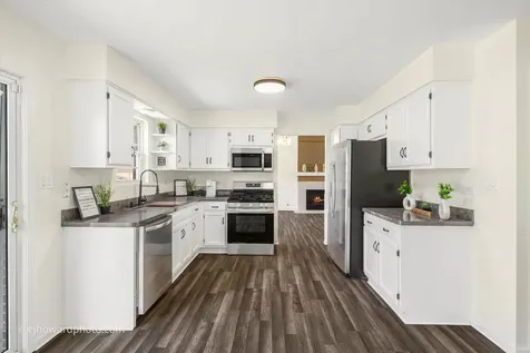 4606 Newberry Avenue Oak Forest IL 60452