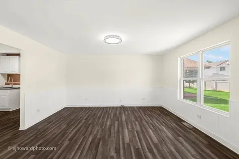 4606 Newberry Avenue Oak Forest IL 60452