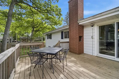 254 Dunbar Road Mundelein IL 60060