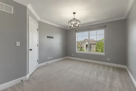 12903 Waterford Drive Lemont IL 60439
