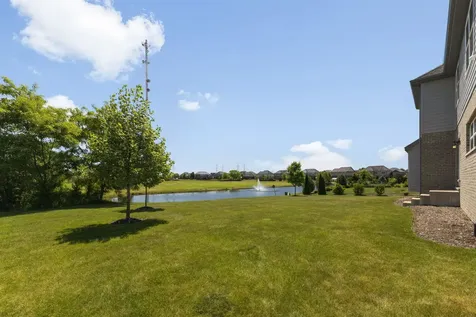 12903 Waterford Drive Lemont IL 60439