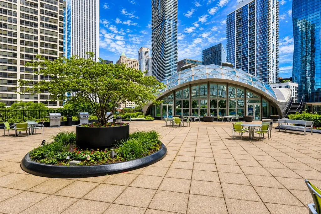 400 East Randolph Street Chicago IL 60601