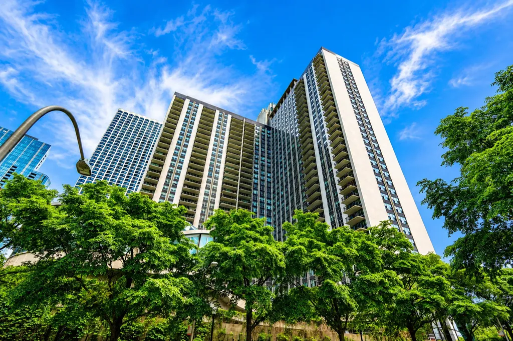 400 East Randolph Street Chicago IL 60601