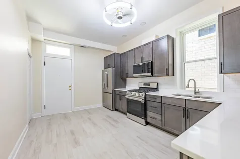 2137 North Western Avenue Chicago IL 60647