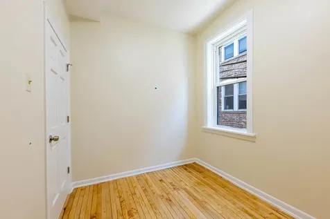 2137 North Western Avenue Chicago IL 60647
