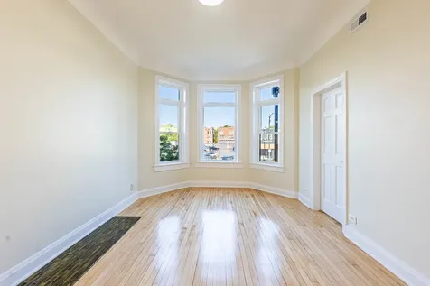 2137 North Western Avenue Chicago IL 60647