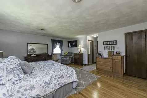 411 Thompson Avenue Winthrop Harbor IL 60096
