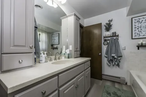 411 Thompson Avenue Winthrop Harbor IL 60096
