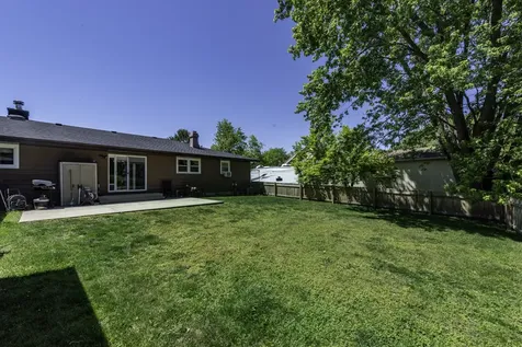 411 Thompson Avenue Winthrop Harbor IL 60096