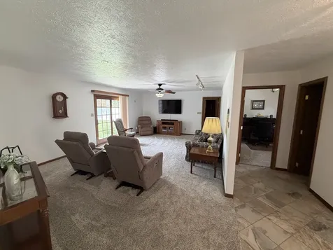 1804 Bruce Street Morris IL 60450