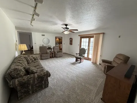 1804 Bruce Street Morris IL 60450