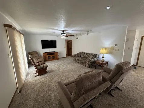 1804 Bruce Street Morris IL 60450