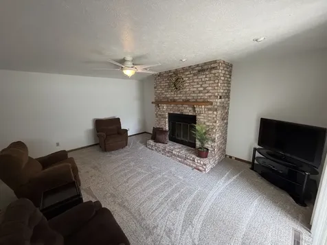 1804 Bruce Street Morris IL 60450